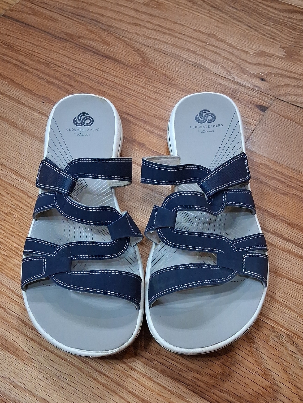 Cloudsteppers by Clarks Navy and Light Gray Multi-Strap Slide Sandals Size 10